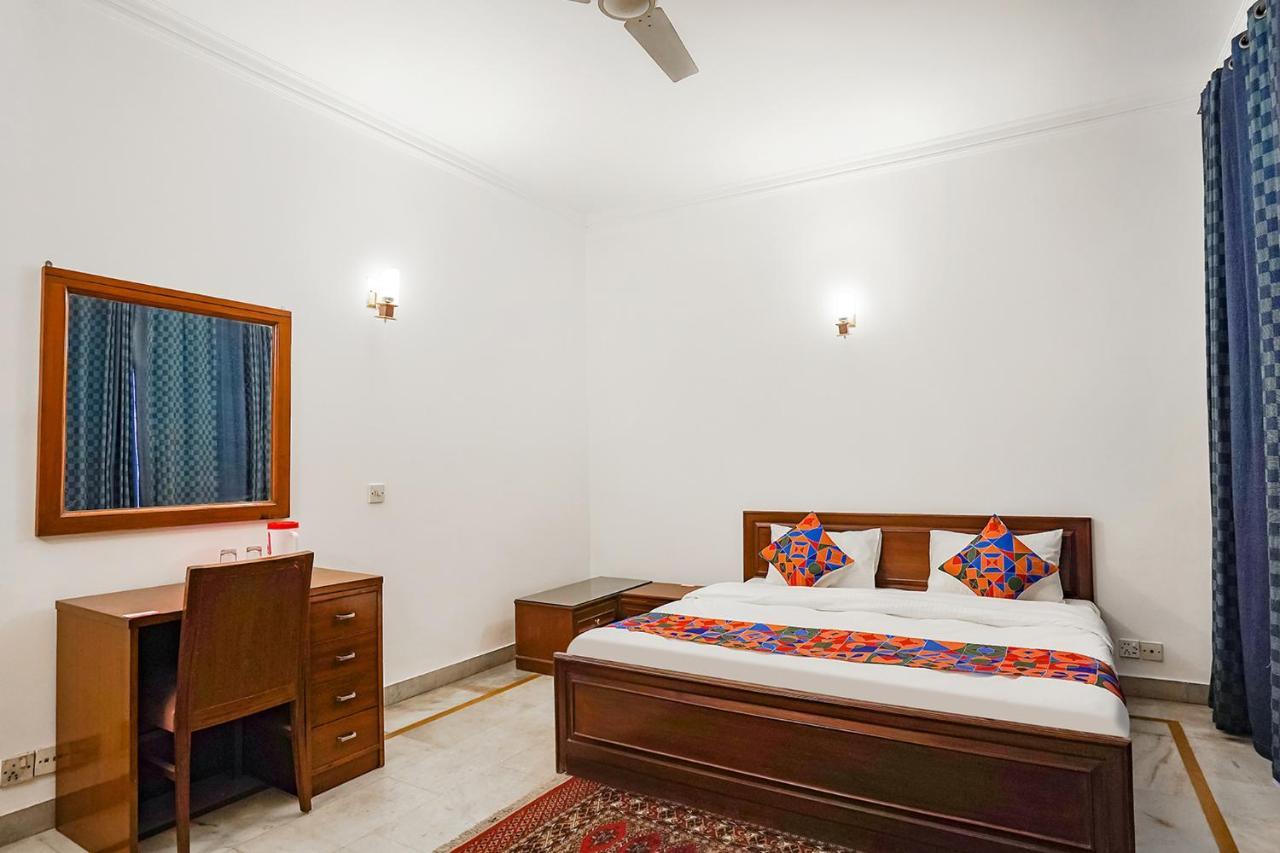 Fabexpress Goodwill Homes New Delhi Extérieur photo