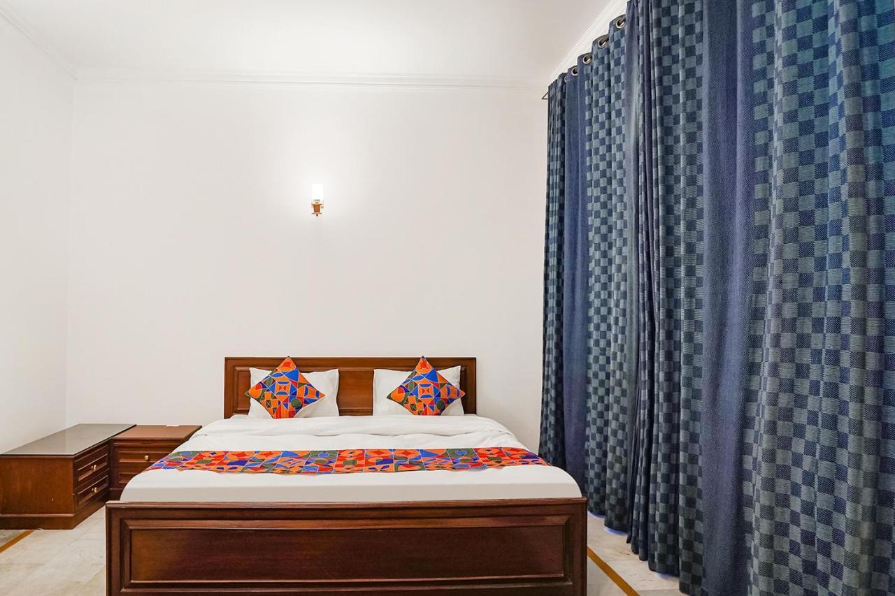 Fabexpress Goodwill Homes New Delhi Extérieur photo